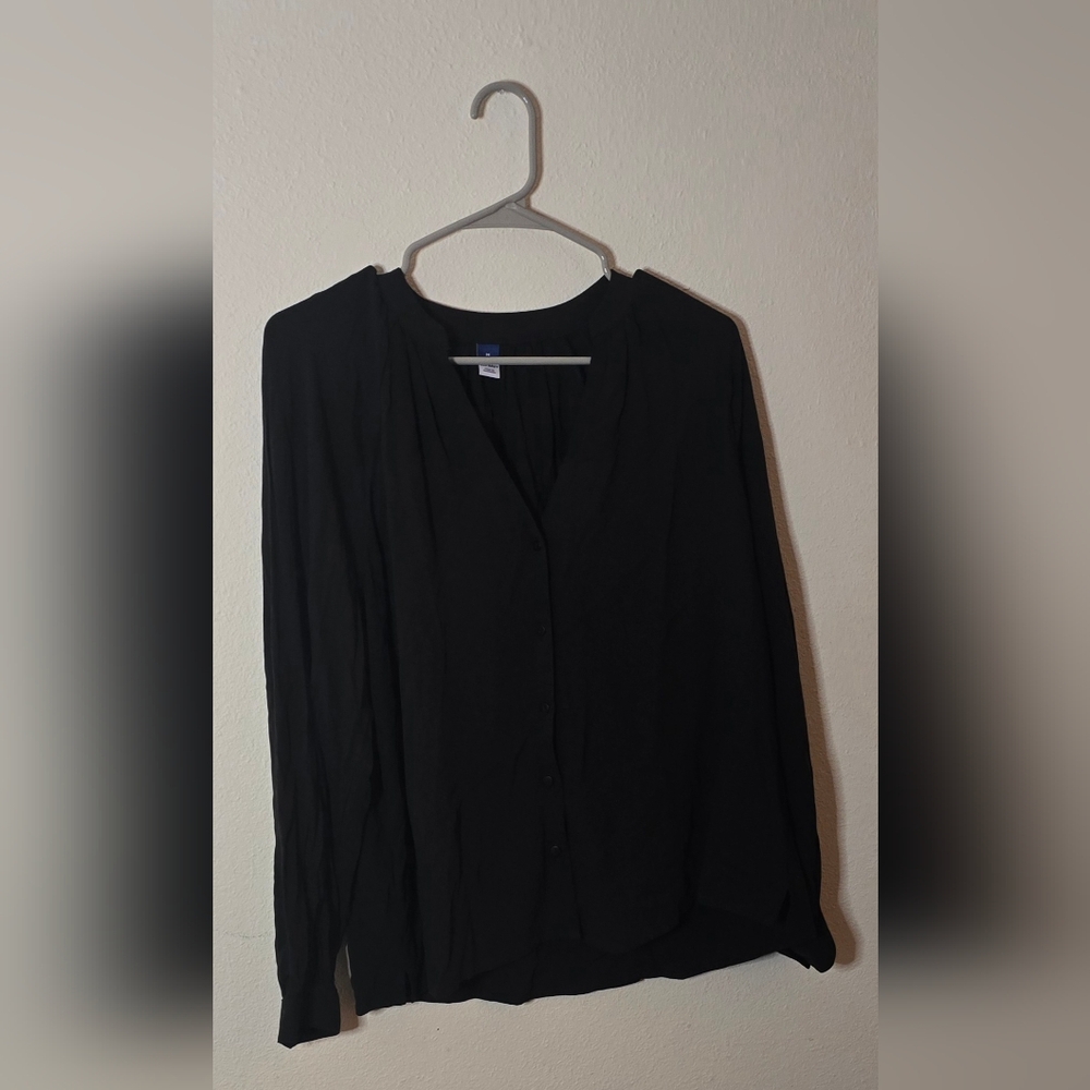 NWT Old Navy Black Button Front Minimalist Office Blouse Long Sleeve Size M